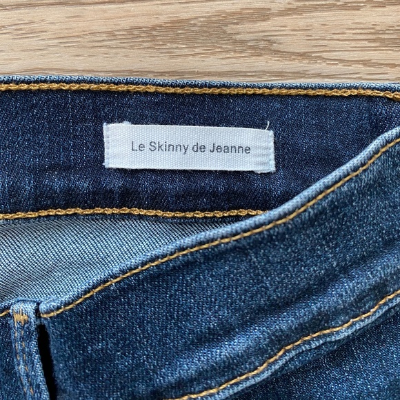 Frame Prince Street Le Skinny De Jeanne Distressed Jeans | Size 26 - Picture 6 of 9